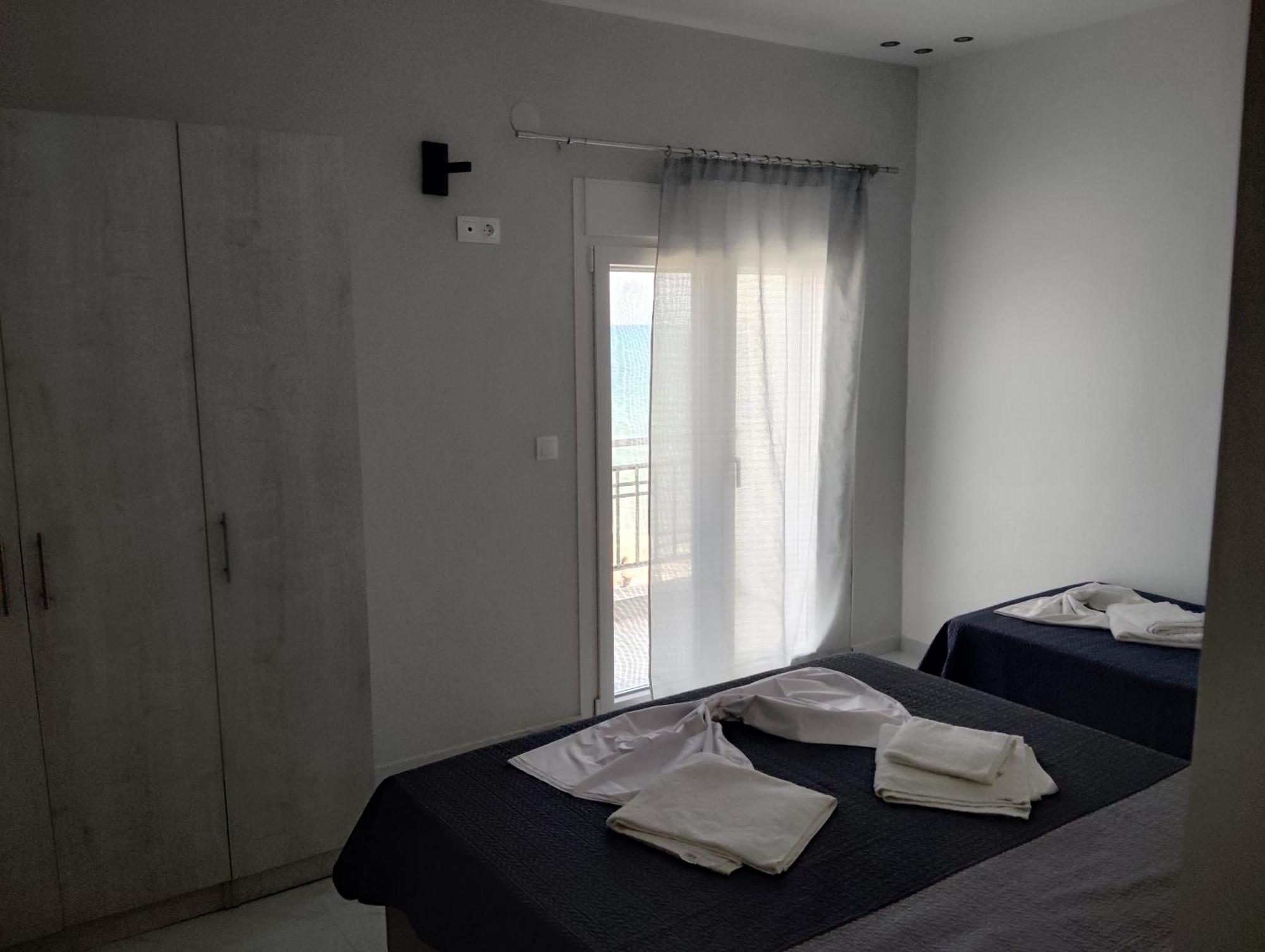 Gold Sand Apartments Paralía Екстериор снимка